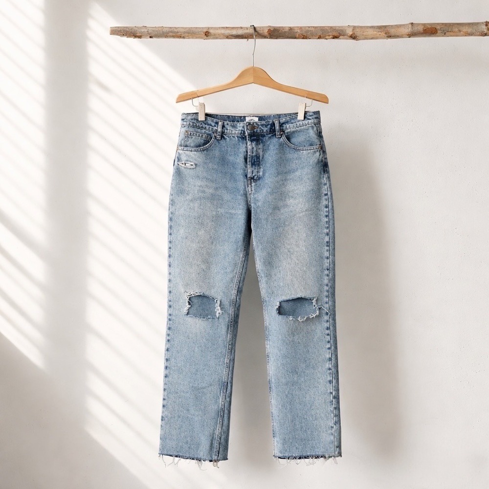 Mikuta Distressed Straight Leg Light Wash Jeans 30 Button Fly 90s Revival Grunge